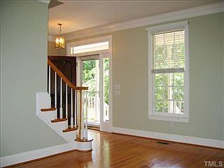 5th image of 217 Collinson Dr