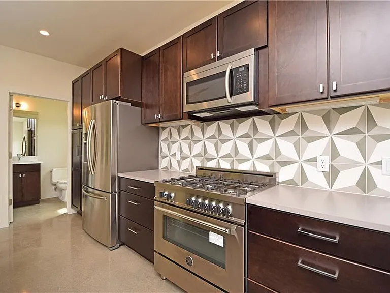 5405 Sunshine Dr #2 — Photo 12