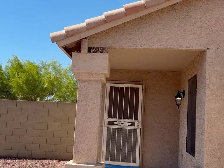 W Ocotillo Rd — Photo 22