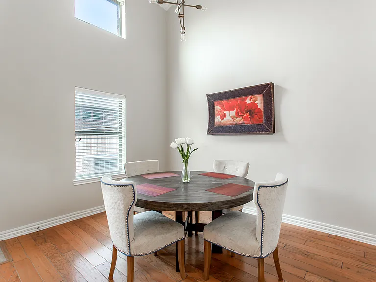 1173 Landon Ln — Photo 10