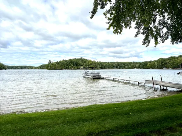 6358 E Billings Ln, Fountain, MI 49410