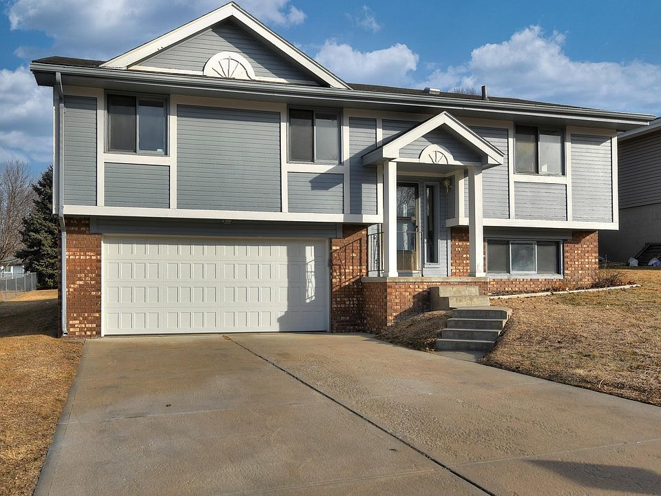 11224 Z St, Omaha, NE 68137 | Zillow