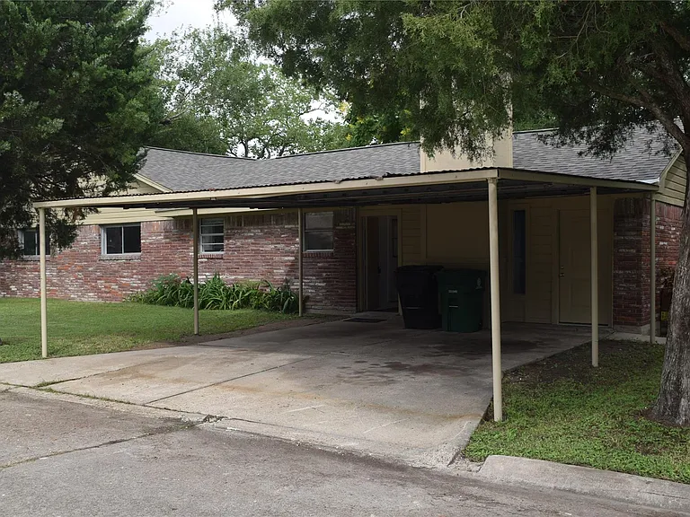9902 Tolman St — Photo 24