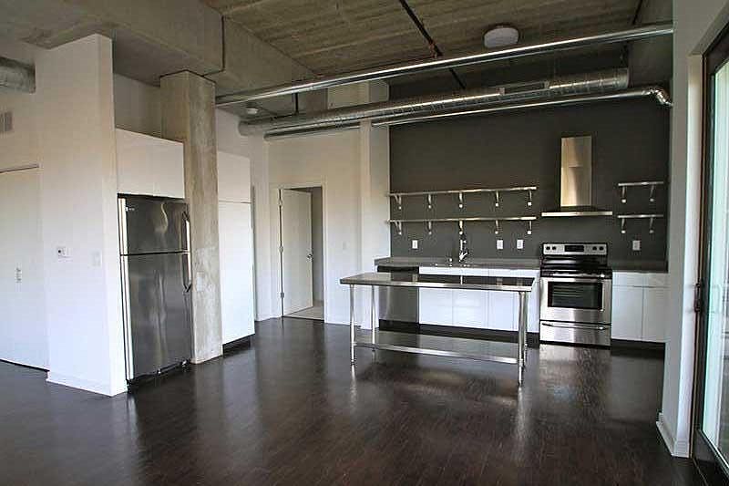 1st image of 2442 S Kinnickinnic Ave