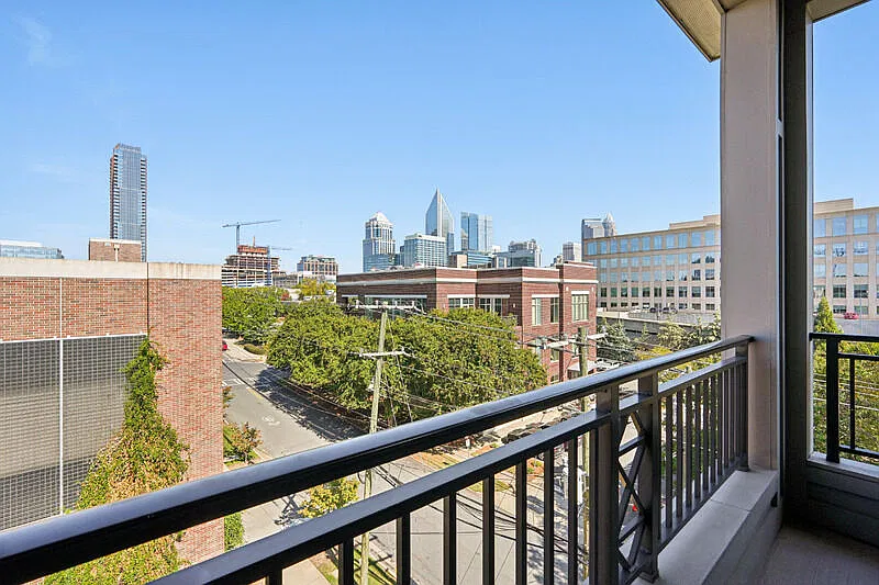 The Lexington Dilworth — Photo 2