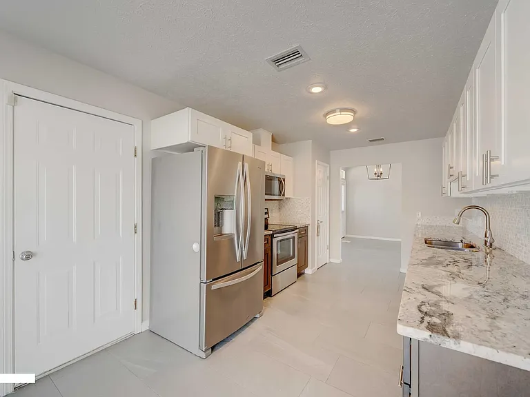 102 Byrd Dr — Photo 15