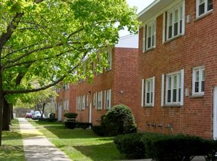 35 Cottage St APT 2C, Troy, NY 12180