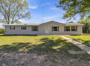 31650 Bluhm Rd, Smithton, MO 65350