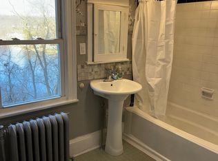 2734 W Main St FLOOR 2, Wappingers Falls, NY 12590