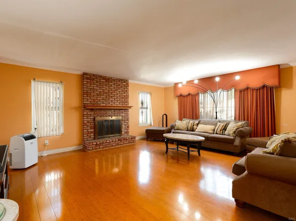 10448 Glenellen Ave, San Diego, CA 92126