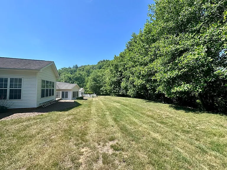 212 Old Brickyard Cir — Photo 5