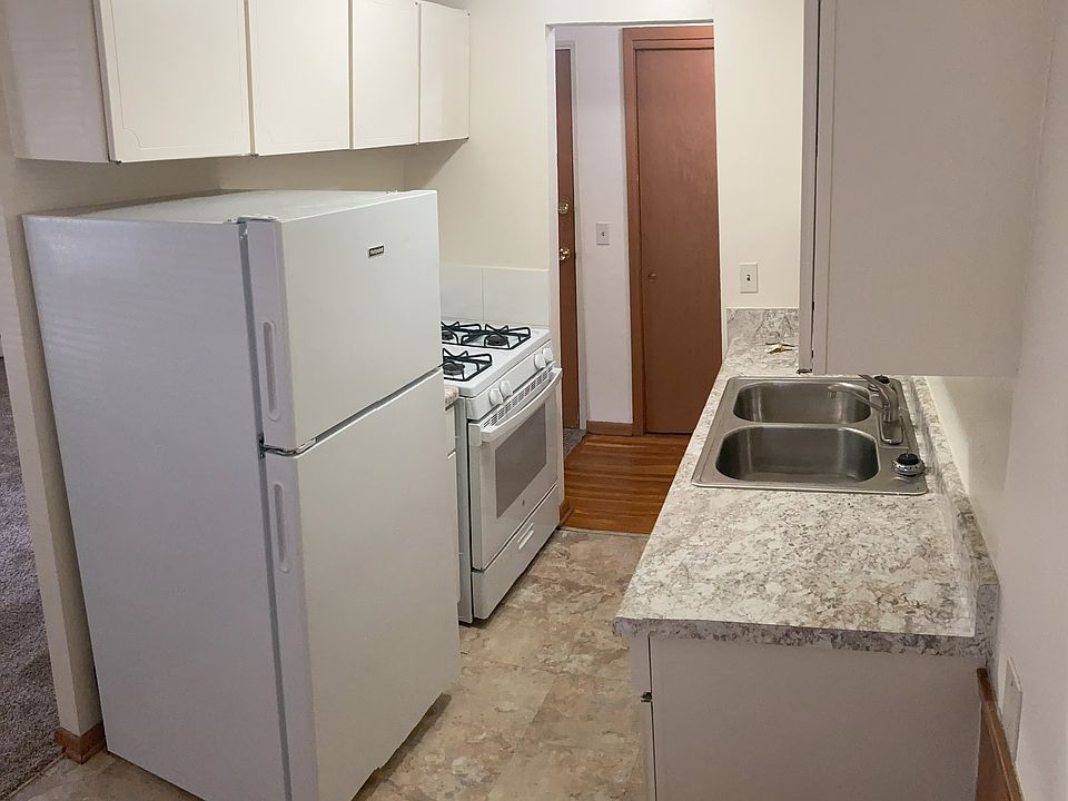 1st image of 3109 4th St SE #23