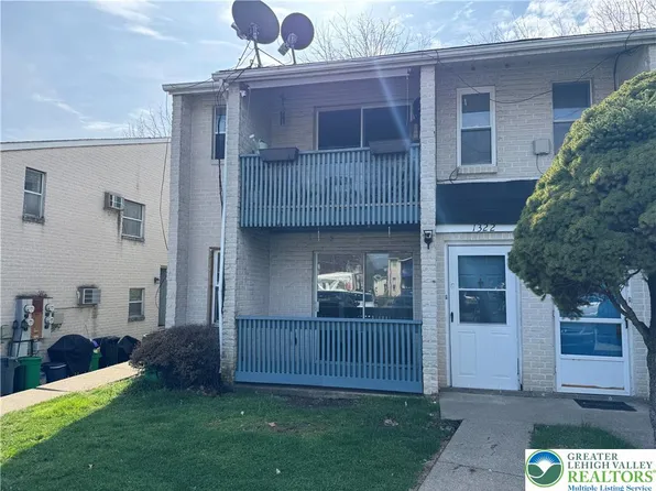 1322 S Fountain St #1, Allentown, PA 18103
