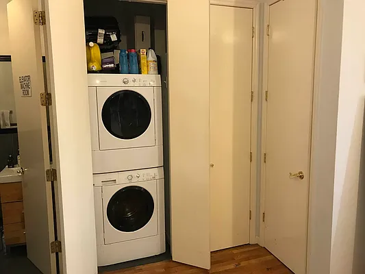 Rented by null | media 6