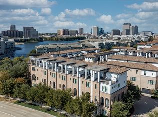 712 Sid Rich Dr, Irving, TX 75039