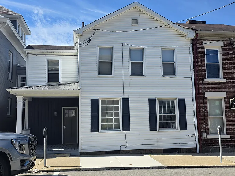 718 W Church St #1 — Photo 1