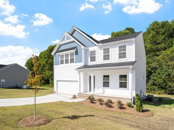 272 Alice Trace Pl, Angier, NC 27501