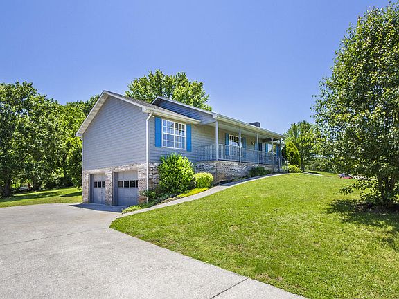3rd image of 3808 Mountainside Ct