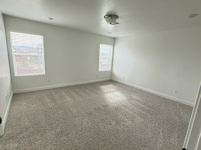 1186 Marlowe Way — Photo 25