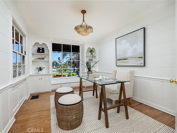 4th image of 241 Bay Shore Ave