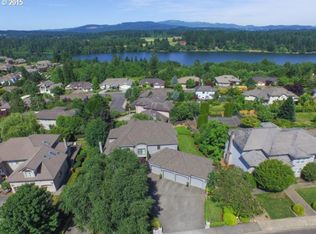 2711 NW Walden Dr, Camas, WA 98607