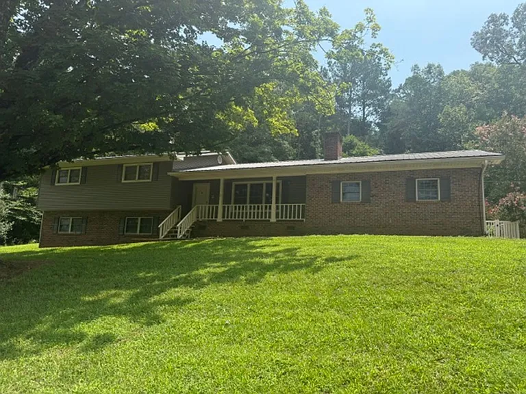 148 Mount Carmel Rd — Photo 1