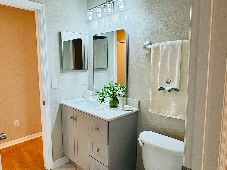 632 Briar Way Ln — Photo 12