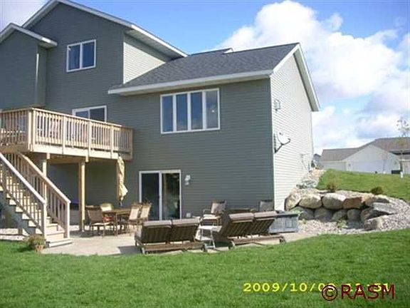 3rd image of 217 Pebble Creek Dr