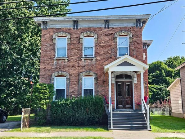 414 Elizabeth St, Ogdensburg, NY 13669
