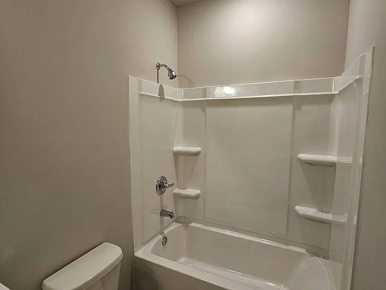 4 Silver Ln — Photo 4