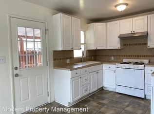 14656 Polk St, Sylmar, CA 91342