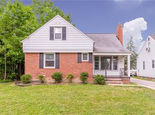 1746 Longwood Dr, Mayfield Heights, OH