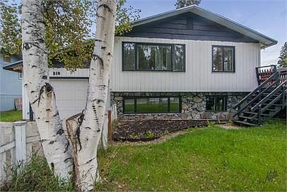 1st image of 212 Farewell Ave