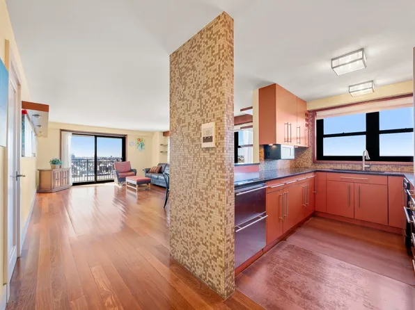 7855 Boulevard East APT 15L, North Bergen, NJ 07047