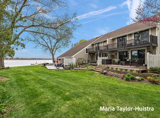 584 Wind Drift Ln #8, Spring Lake, MI 49456