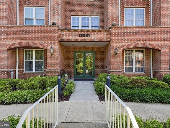 5th image of 13891 Chelmsford Dr APT 304
