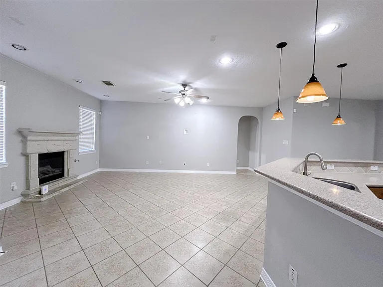 5523 Baby Blue Ln — Photo 27