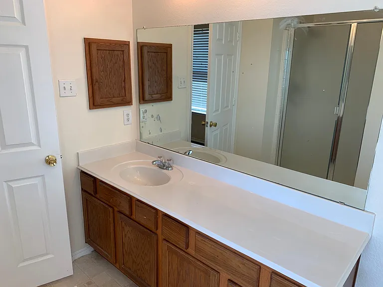 848 Kentucky Derby Ln — Photo 13