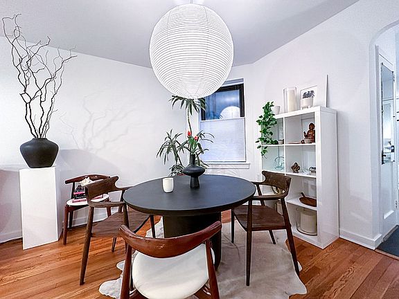 5th image of 434 E 58th St APT 1A