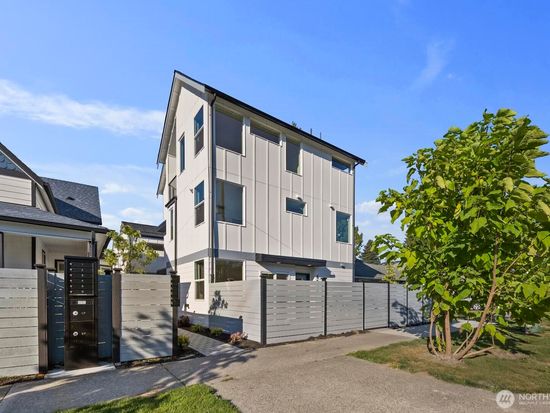 822 A S Sullivan Street, Seattle, WA 98108