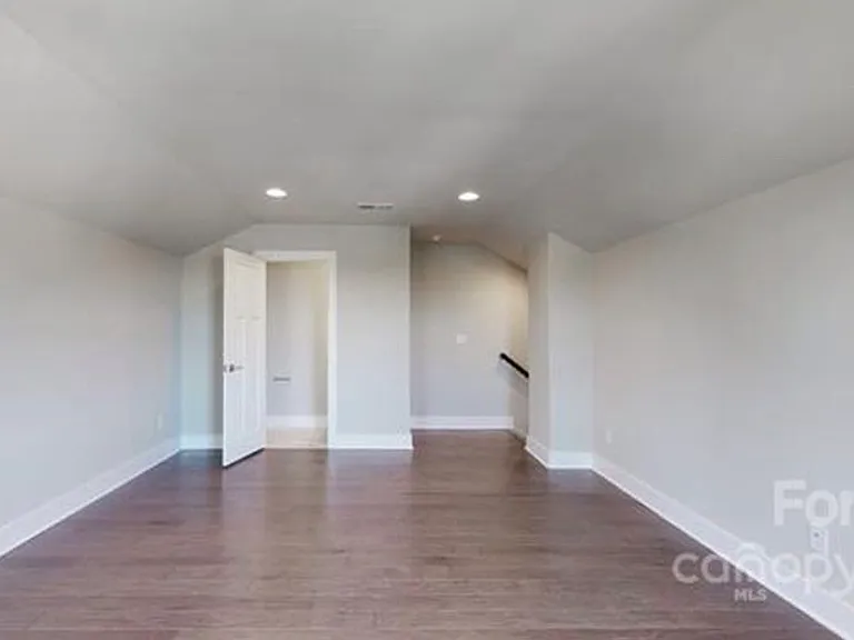 11807 Fiddlers Roof Ln — Photo 19