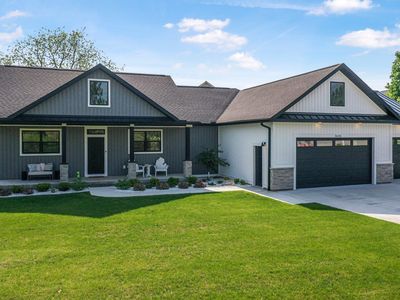 3685 Falconhurst Dr, Traverse City, MI, 49685