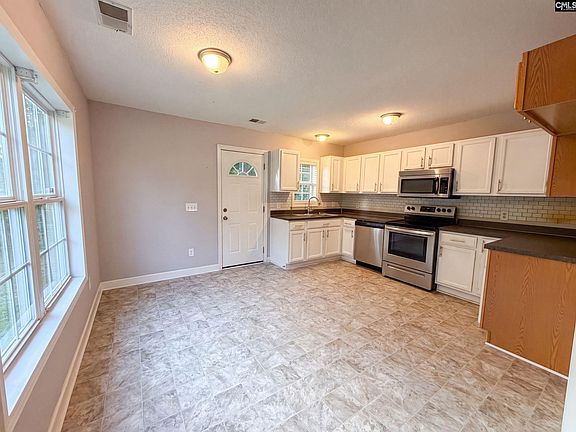 2nd image of 1 Plover Ct