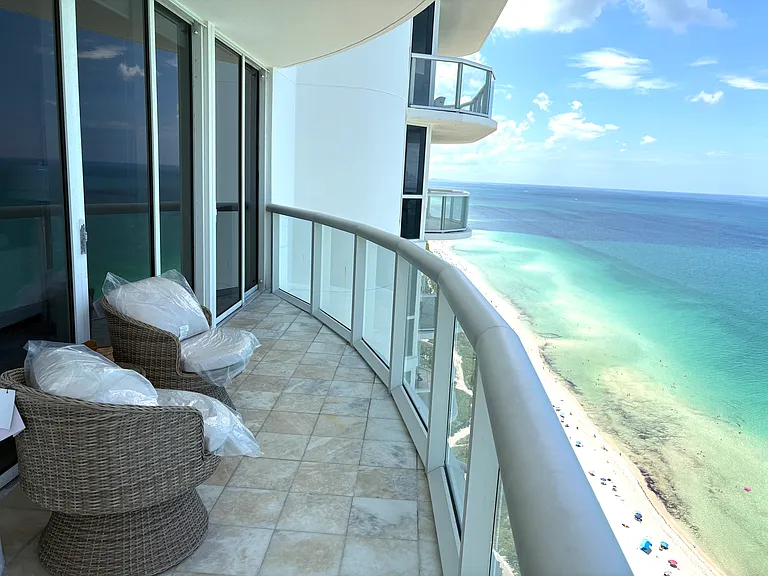 6365 Collins Ave #3604 — Photo 13
