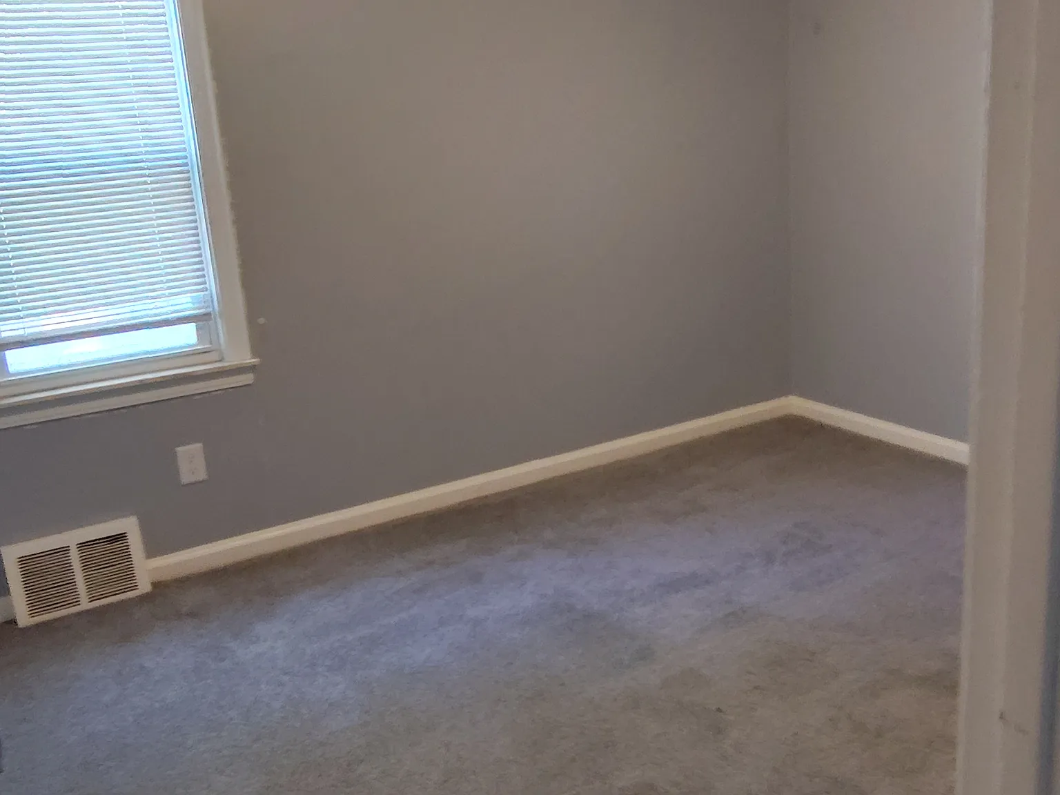 3 bed, 1160 sqft, $1,500 — Photo 3