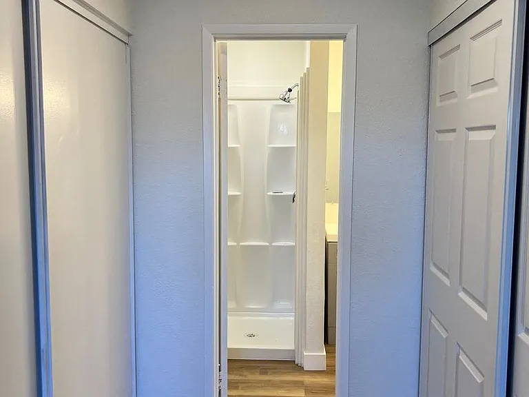 4800 Terrace Ave — Photo 9