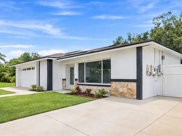 5312 Black Pine Dr, Tampa, FL 33624