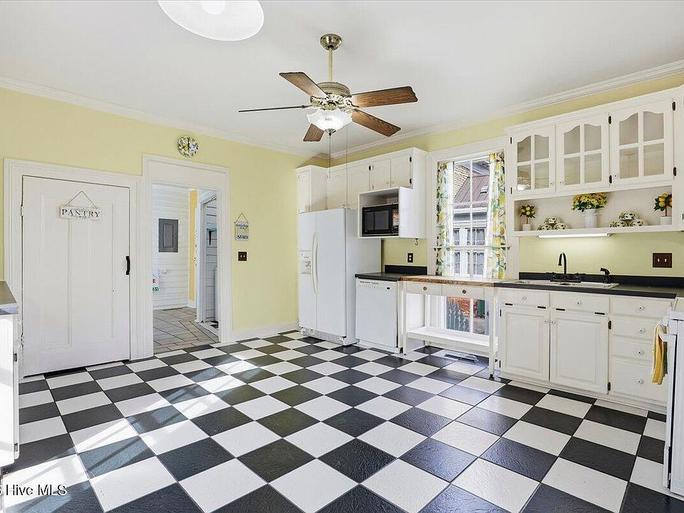 25th image of this home