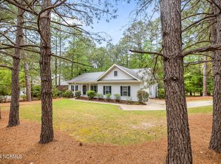 295 Merion Cir, Pinehurst, NC 28374