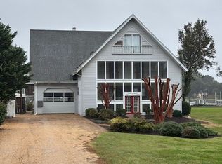 91 Marina Rd, Hampton, VA 23669